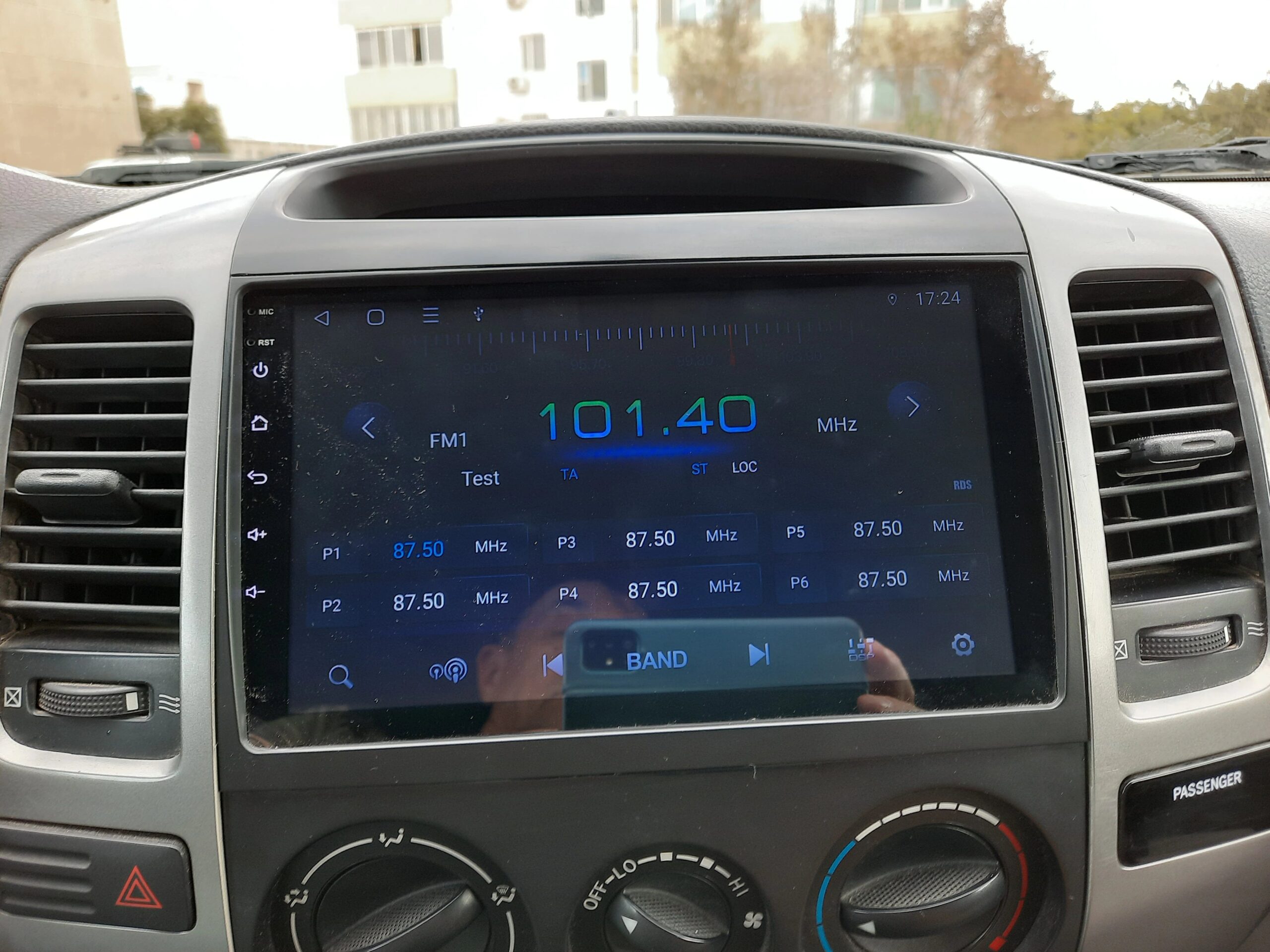 Toyota Land Cruiser | 2003-2009 | Android Screen - Image 3