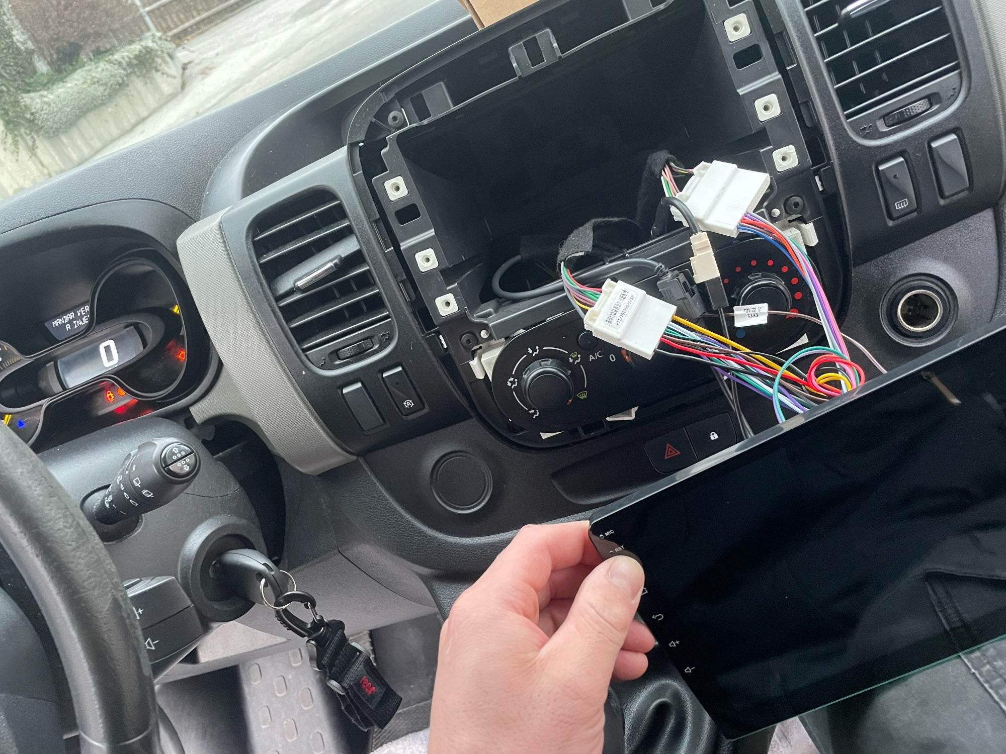 Vauxhall Vivaro | 2015-2018 | Android Screen - Image 3