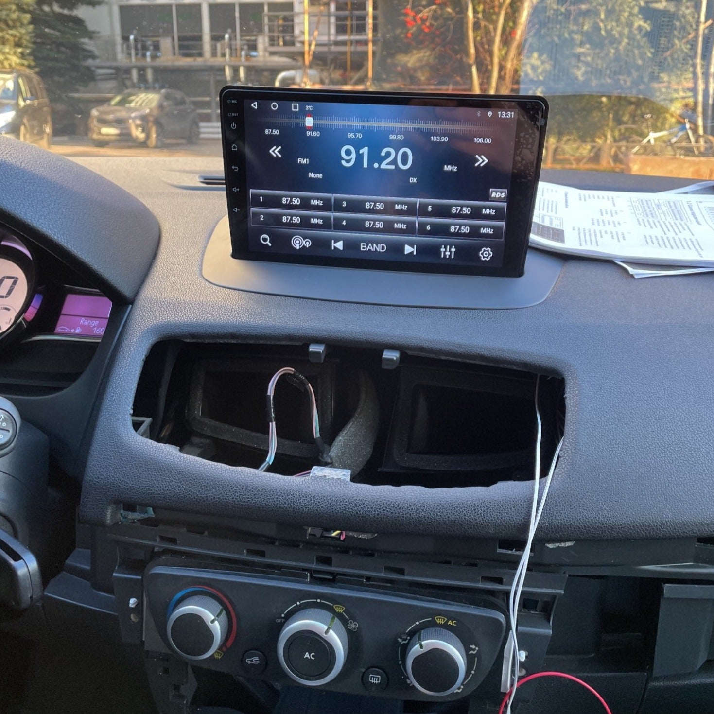 Renault Megane | 2010-2015 | Android Screen - Image 3