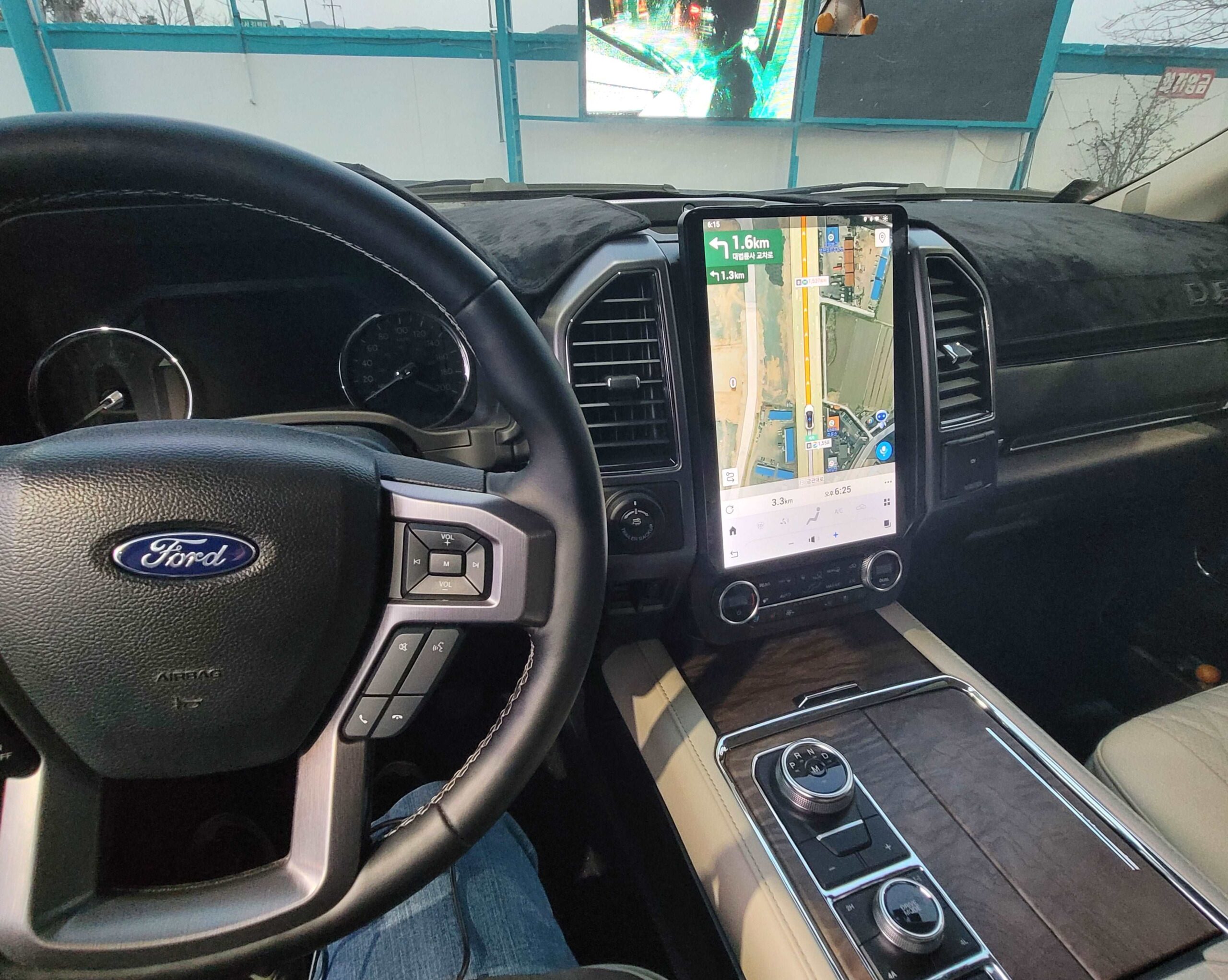 Ford Expedition | 2016-2022 | Android Screen | Tesla Style - Image 5