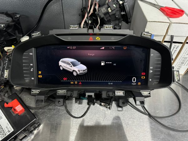 Skoda Superb | MK3 | Digital Cluster - Image 2