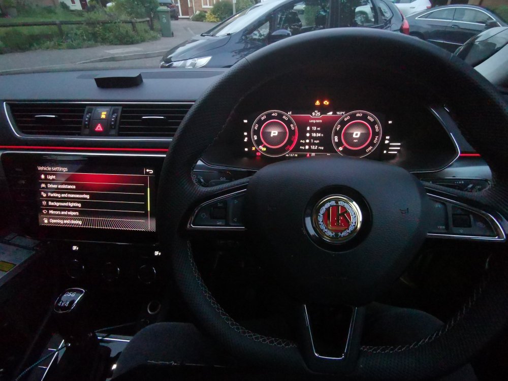 Skoda Superb | MK3 | Digital Cluster - Image 3