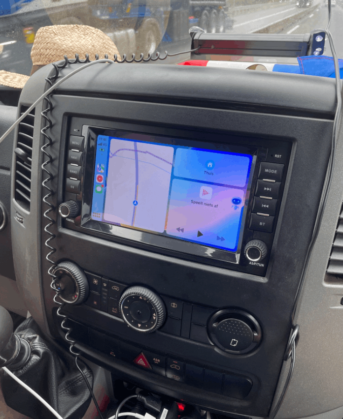 Mercedes Sprinter Van | 2010-2016 | Android Screen - Image 7